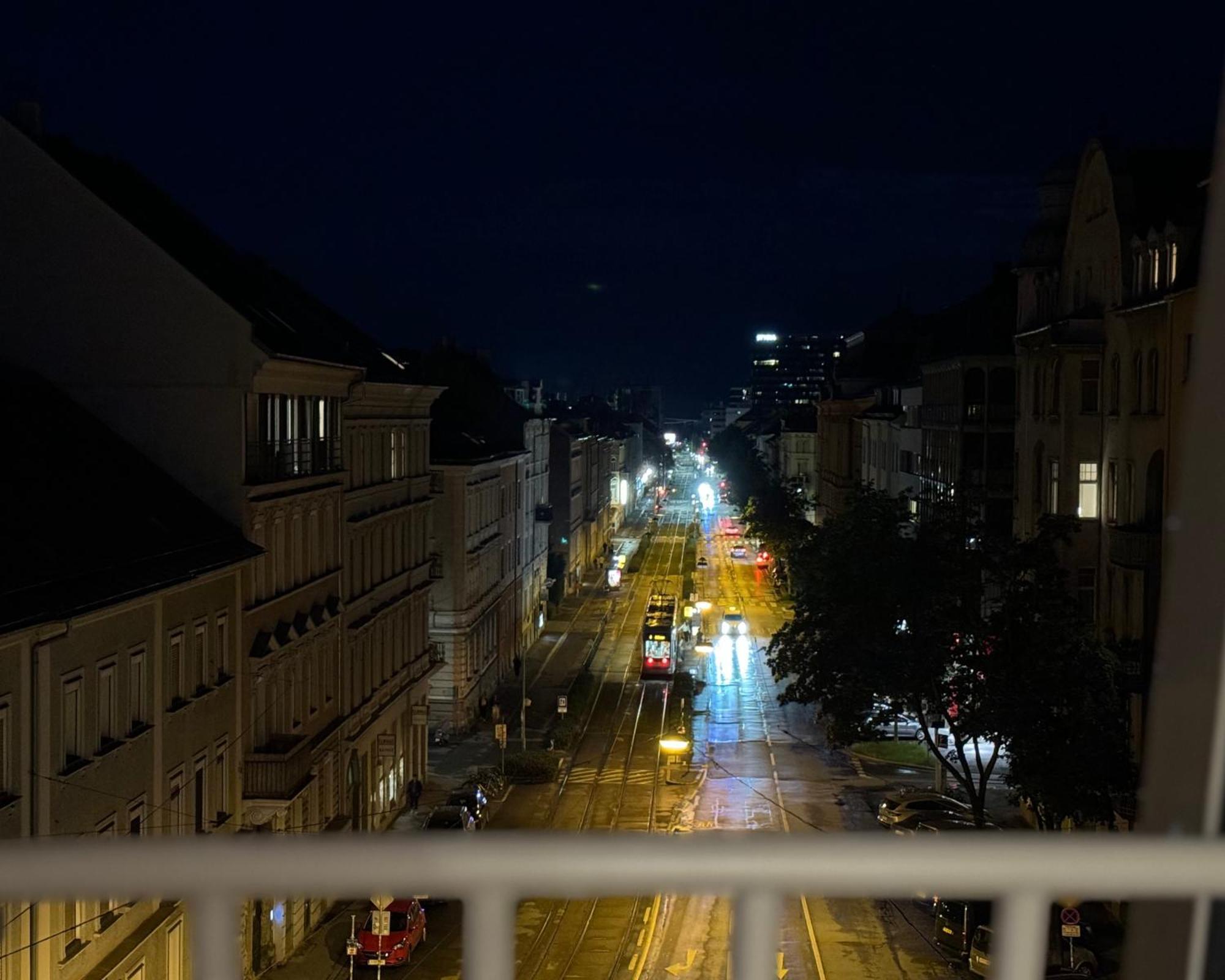 Modernes Im Zentrum Von * Graz